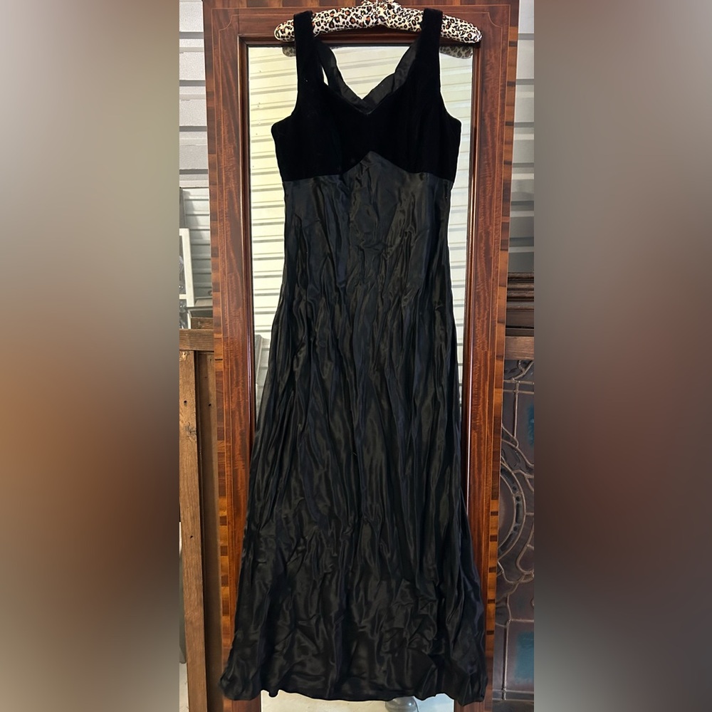 All that Jazz Black Maxi Dress